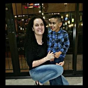 Meet your Posher, Kayla